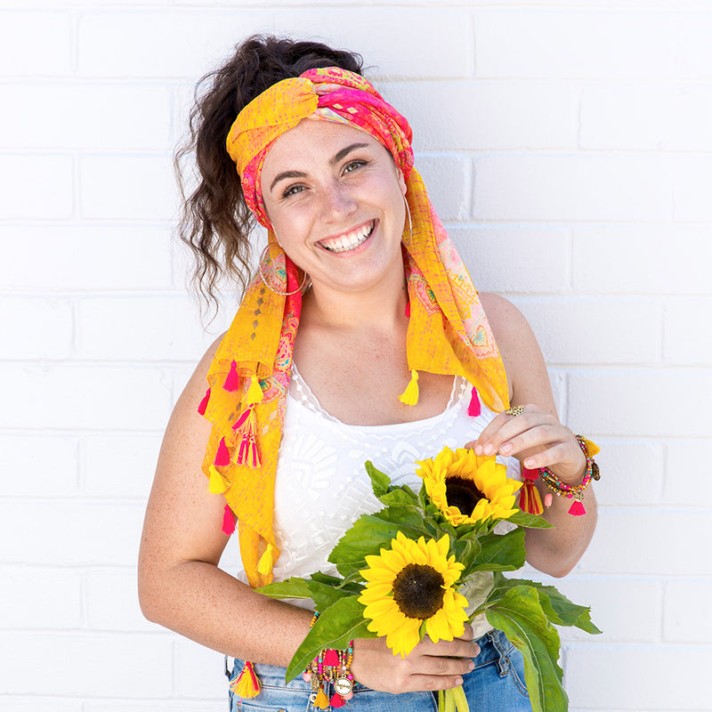 Intrinsic Gratitude Practice Blog with @lovechloejane sunflower photo & Adèle Basheer inspirational quote