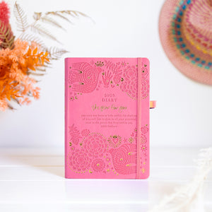 Australian and New Zealand 2025 Diary Planner Organiser in rose pink